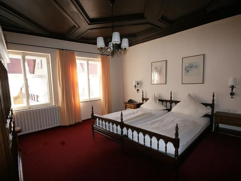 Hotel Eisenkrug Dinkelsbühl 3*,