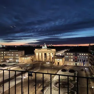 https://nexliving-brandenburger-tor.find-berlin-hotels.com